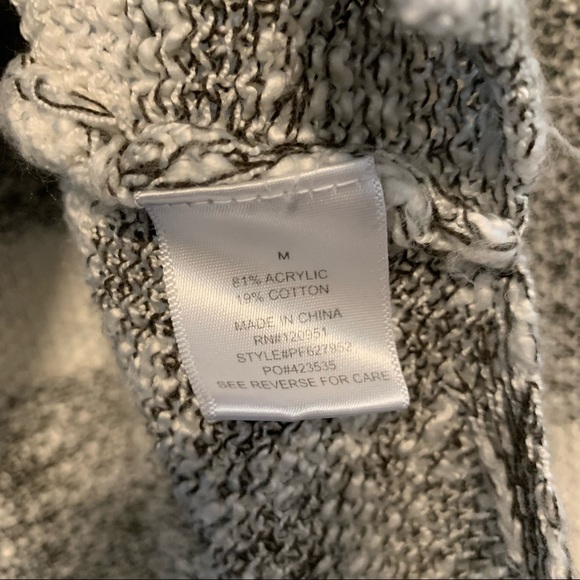 Pink Rose | Knit Striped Sweater - Picture 15 of 16